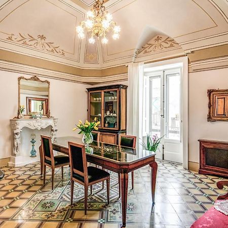 לינה וארוחת בוקר אוסטוני Palazzo Stunis - Dimora Di Charme מראה חיצוני תמונה