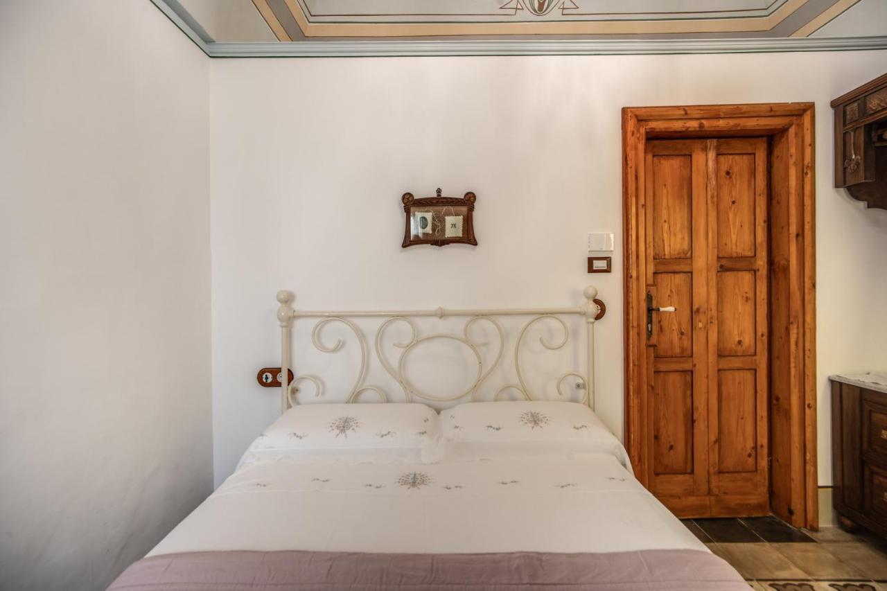 לינה וארוחת בוקר אוסטוני Palazzo Stunis - Dimora Di Charme מראה חיצוני תמונה